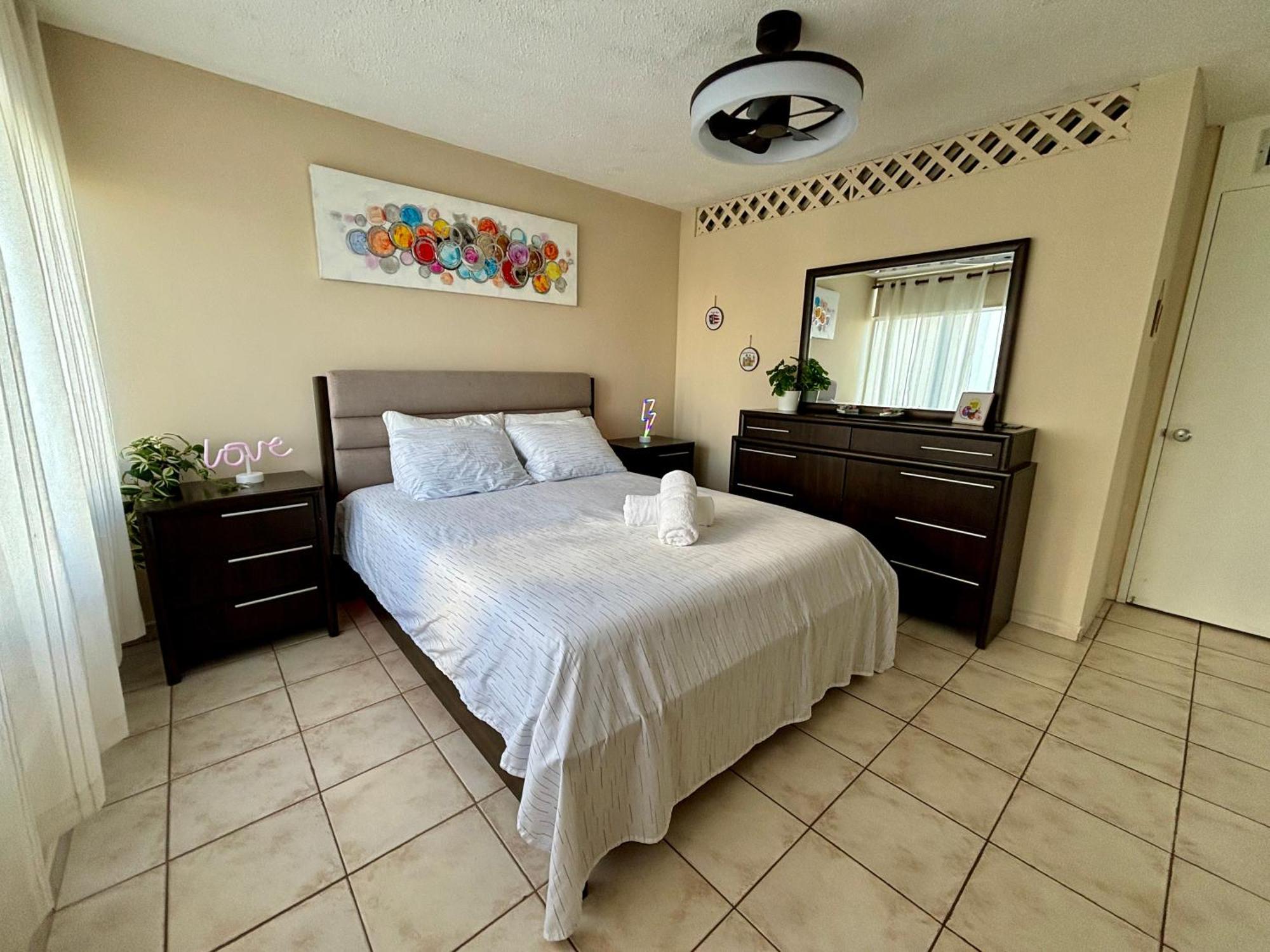 Downtown Beachfront Isla Verde Luxury Apartment ซานฮวน ภายนอก รูปภาพ